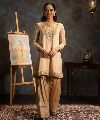 Beige embroidered satin kurta set 2