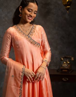 Peach embroidered silk anarkali set 3