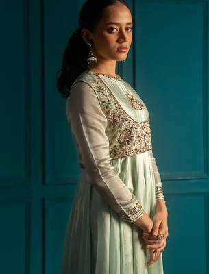 Green embroidered silk anarkali set 5