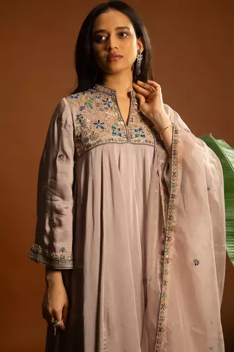 Mauve embroidered satin kurta set