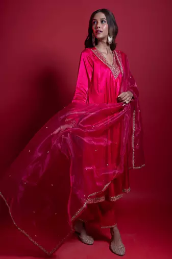 Pink embroidered silk kurta set 