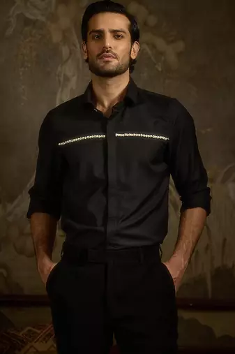 black plain woolen blend shirt