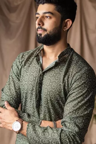 Mehandi green color blended linen weaved kurta for festive