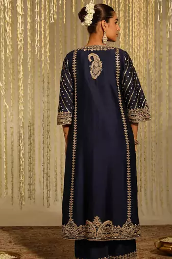Blue embroidered chanderi silk kurta set