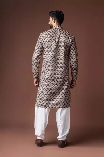 Black color blended linen weaved kurta for festive