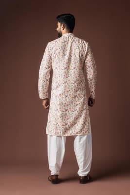 White color blended linen weaved kurta for mehandi 4