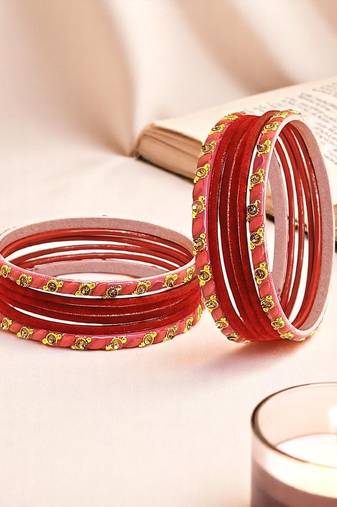 Set of 12 red, peach glass with velvet bangle set