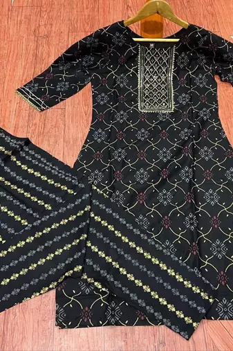 black printed kurta set with embroidered 