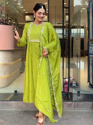 green embroidered flared kurta set 2
