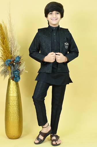 Boys cotton silk geometric sequined floral embroidered kurta shrug set- black