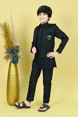 Boys cotton silk geometric sequined floral embroidered kurta shrug set- black 4