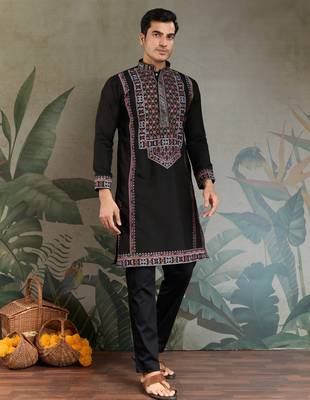 Black viscose silk thead with sequins embroidered work wedding function festival party wear straight kurta 1