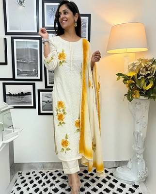 Premium quality beautiful cotton with lining kurta crafted pink floral with amazing embroidery work 1