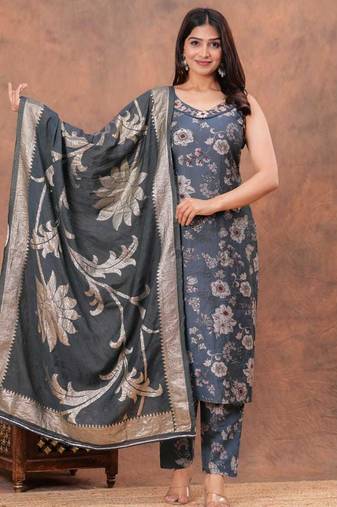 Women   s vatican muslin kurti pant dupatta set with handwork & chanderi dupatta