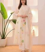 Premium quality beautiful ivory pastel garden threadwork mul chanderi suit