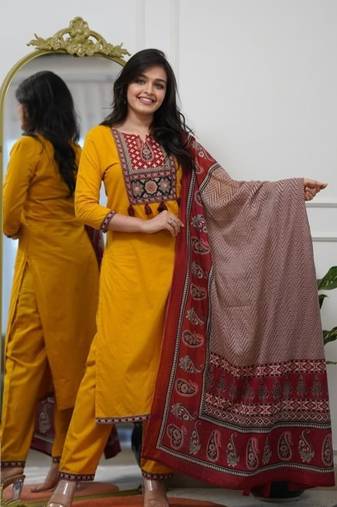Women floral printed cotton kurta with trouser & dupatta