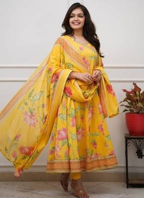 Yellow floral printed anarkali kurta set with dupatta 1