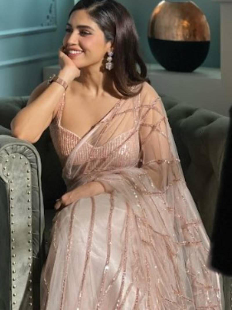 Rose pink embroidered saree set