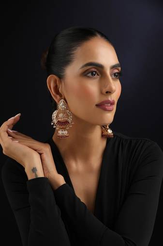 Gold plated kundan dangler earrings