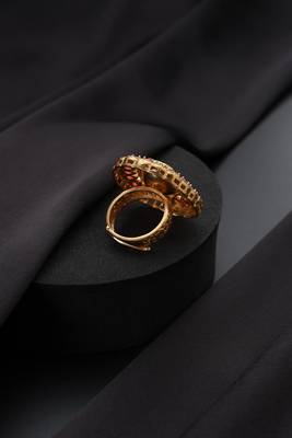 Gold plated red stone kundan ring 3