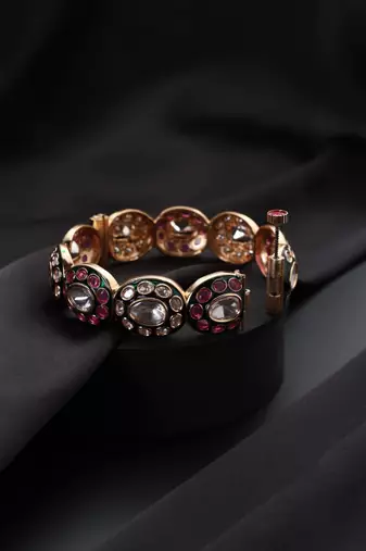 Gold plated multicolor kundan ring
