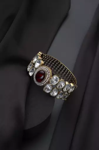 Gold plated red stone kundan bangle