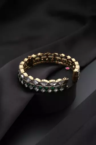 Gold plated green stone kundan bangle