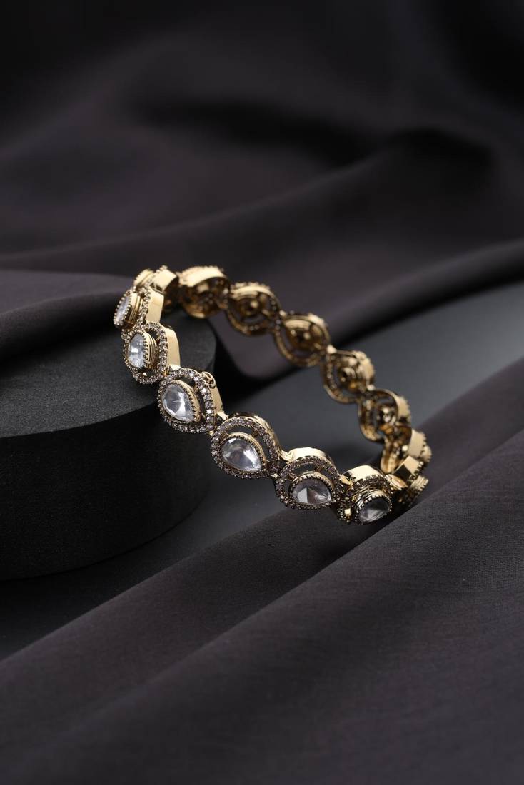 Gold plated kundan bangle