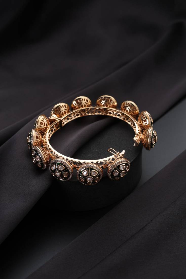 Gold plated kundan bangle
