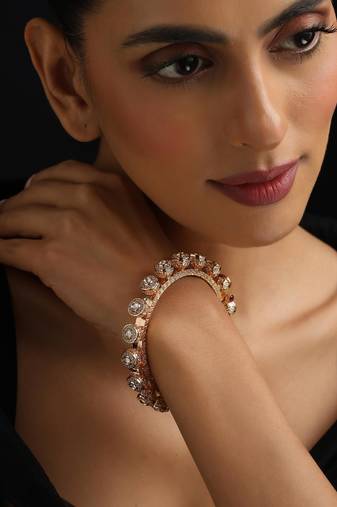 Gold plated kundan bangle