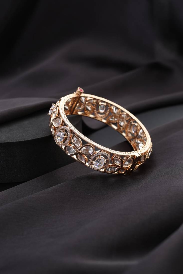 Gold plated kundan bangle