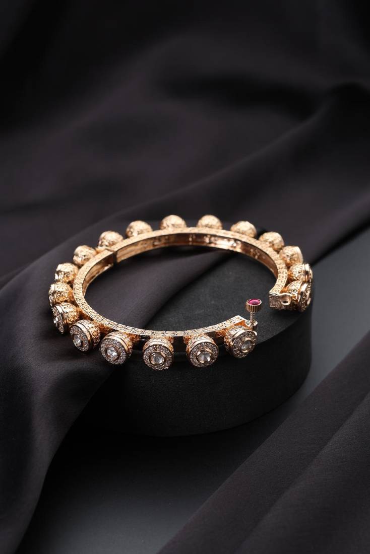Gold plated kundan bangle