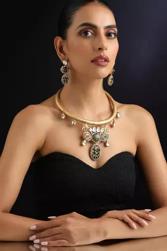 Gold plated multicolour necklace set