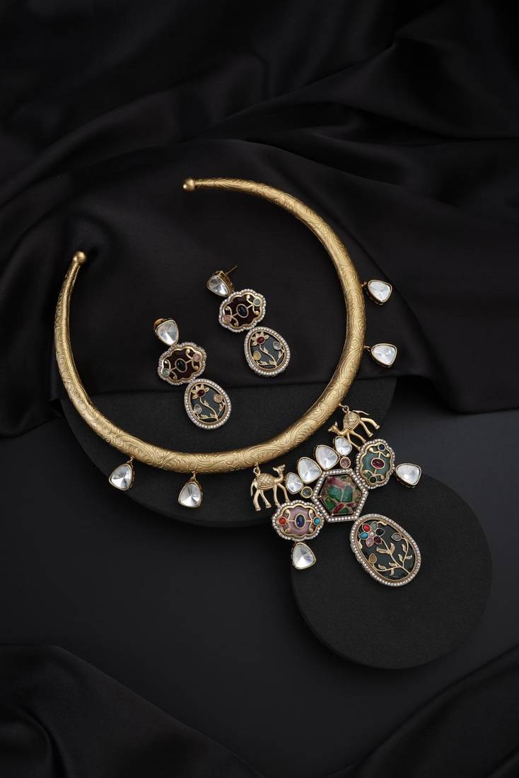 Gold plated multicolour necklace set