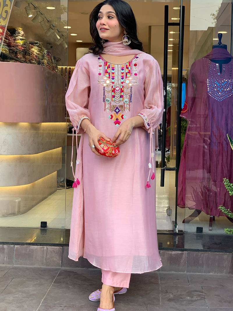 Pink chanderi silk heavy thread embroidery work kurta pant set