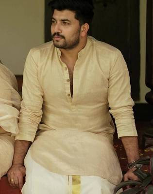 Tissue line gold kurta 1