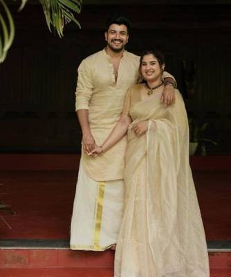 Tissue line gold kurta 3
