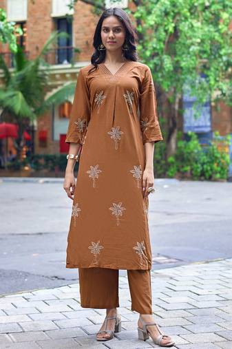 Floral Embroidered V-Neck Thread Work Straight Kurta With Palazzos