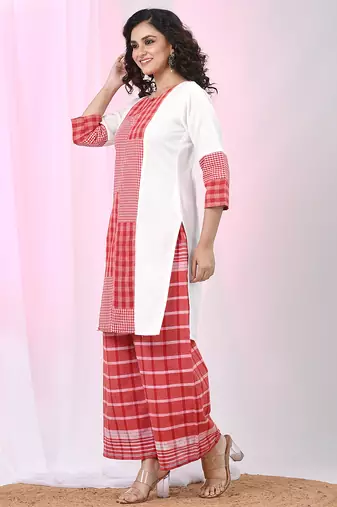 Women's white cotton straight kurta with red checkered patchwork design