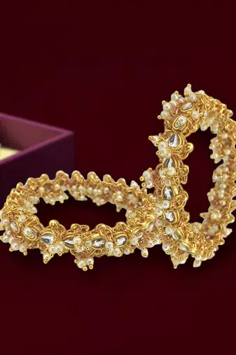 Set of 2 gold plated kundan floral bangle set