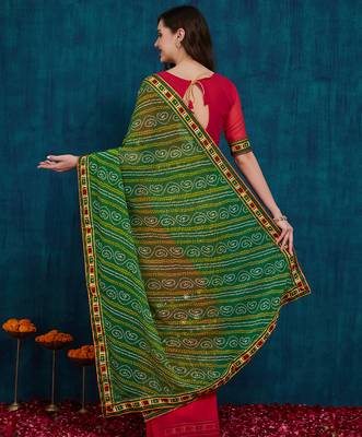 Riva enterprise women's half and half bandhani pallu green and pink color saree 2