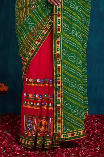 Riva enterprise women's half and half bandhani pallu green and pink color saree