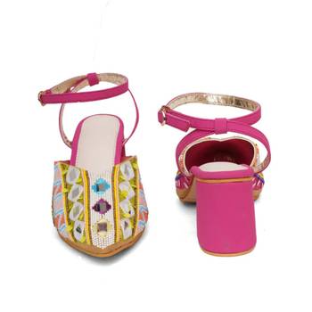 Pink embroidered leather heels 3