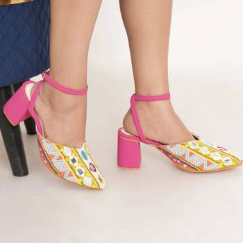 Pink embroidered leather heels 4