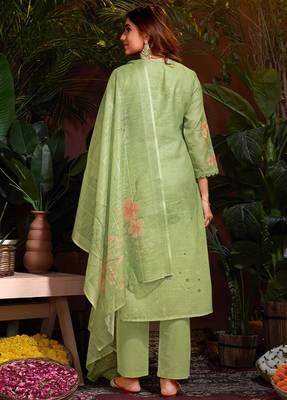 Green cotton printed kurta wih pant & duppata 2