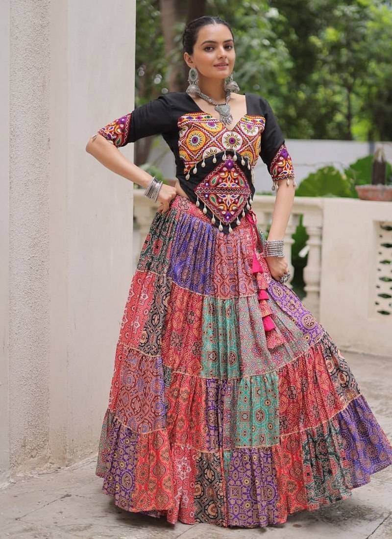 Navratri vibes Are traditional and spiritual, And focus on the fun festive aspects of the festiva