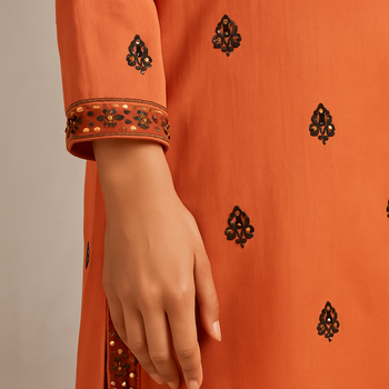 Orange hand block print kurta & dupatta 3