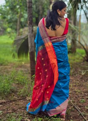 Blue maheswari cotton saree with unstitched blouse piece 2