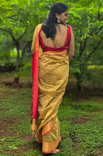 Mustard maheswari cotton saree with unstitched blouse piece