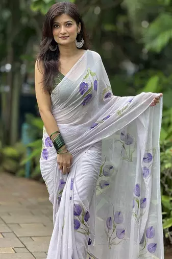 White Mul Cotton Hand-Painted Tulip Saree